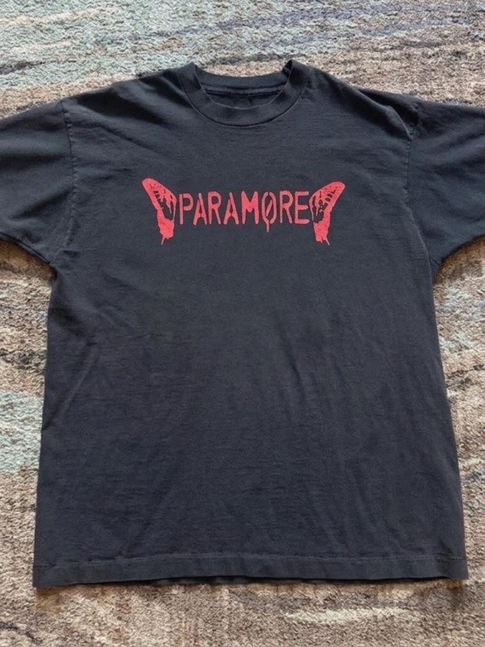 Gildan Black T-Shirt with Red Paramore Logo